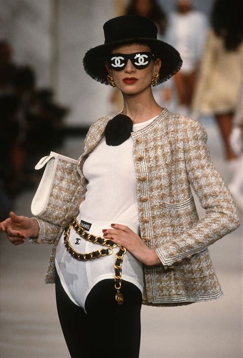 who designs for chanel